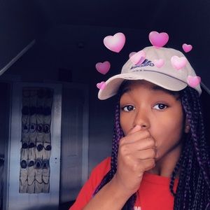 Meet your Posher, Deejai